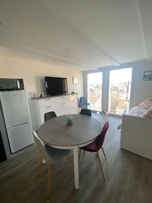 Appartement En Plein Coeur Du Centre Ville Les Sables-d'Olonne Luaran gambar